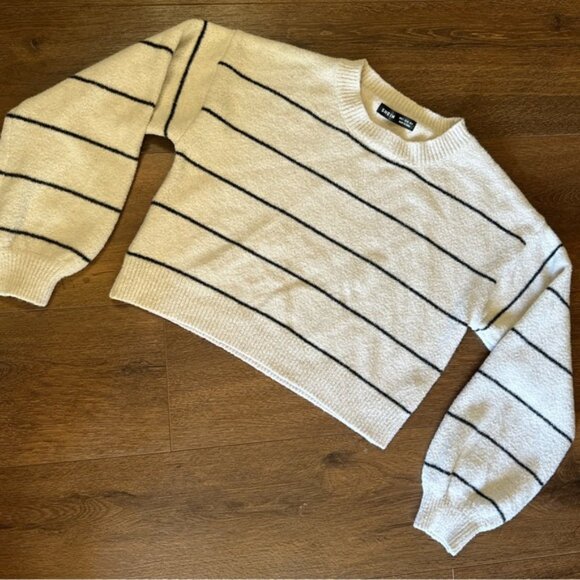 Women’s Striped Sweater. White/cream with black stripe. Like New - Picture 5 of 9